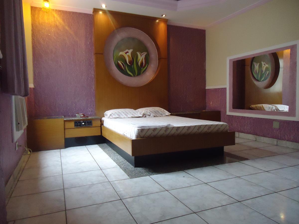 Ping Pong Hotel Сантус Екстер'єр фото